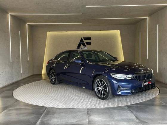 BMW 320i 2.0 16V TURBO GASOLINA SPORT GP AUTOMÁTICO BMW 320i 2.0 16V TURBO GASOLINA SPORT GP AUTOMÁTICO